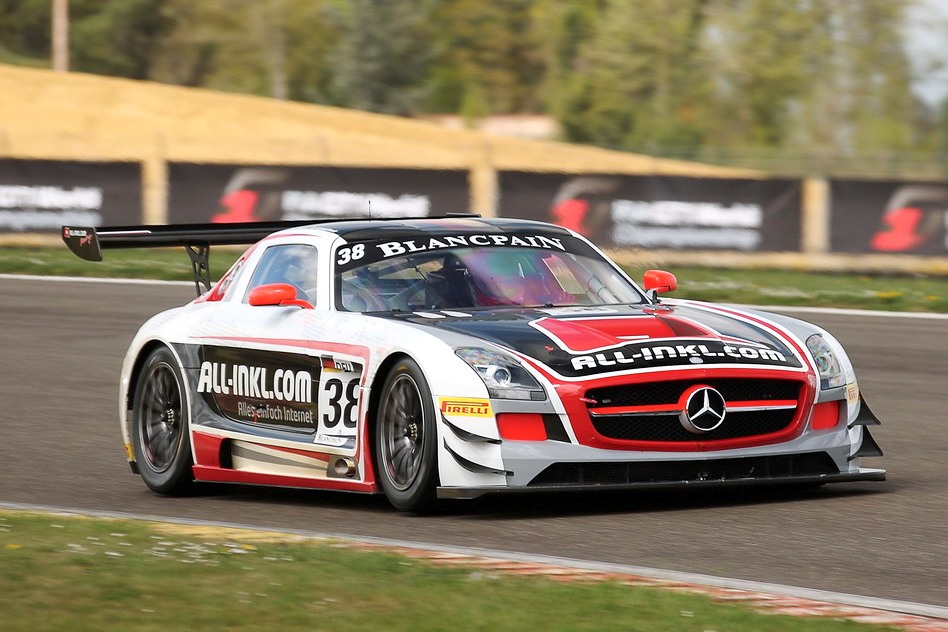 In 2012 Winkelhock together with his teammate Marc Basseng claimed the FIA GT1 title for Münnich Motorsport. © Mercedes/ERC24
