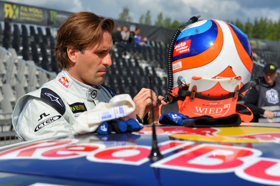 2012 FIA GT1 Champion Markus Winkelhock preparing for the Open Practice... © Toni Ollikainen/ERC24