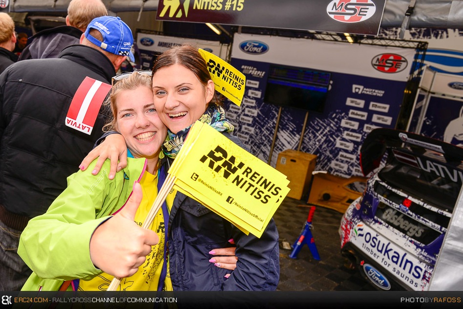 ...the fans of Bakkerud's Latvian teammate Reinis Nitišs are happy in Belgium. © JKR/ERC24