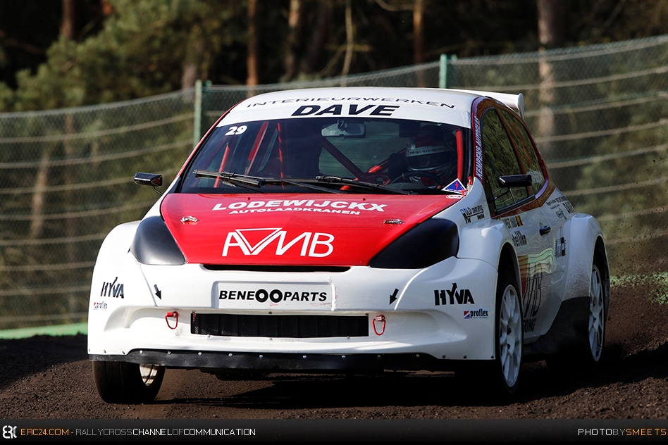 Dave Van Beers debuted his all-new Renault Clio Mk3 in Super1600s to eventually finish 5th. © DS/ERC24
